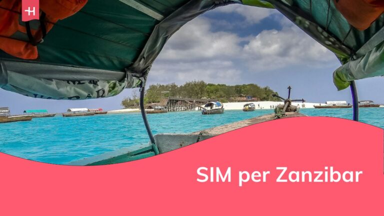 Vista del mare di Zanzibar da una barca