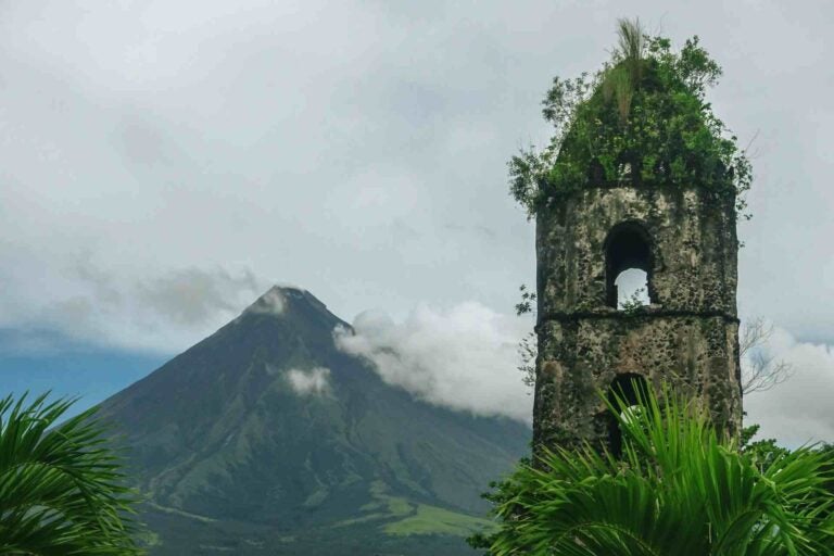 Rovine di Cagsawa, Legazpi, Filippine
