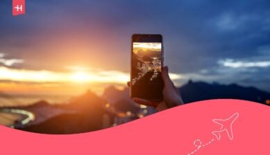 Scattare una foto con la fotocamera del cellulare a Rio de Janeiro, in Brasile