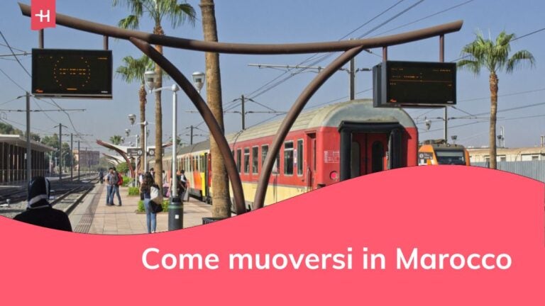 Foto dei mezzi pubblici scattata in Marocco.