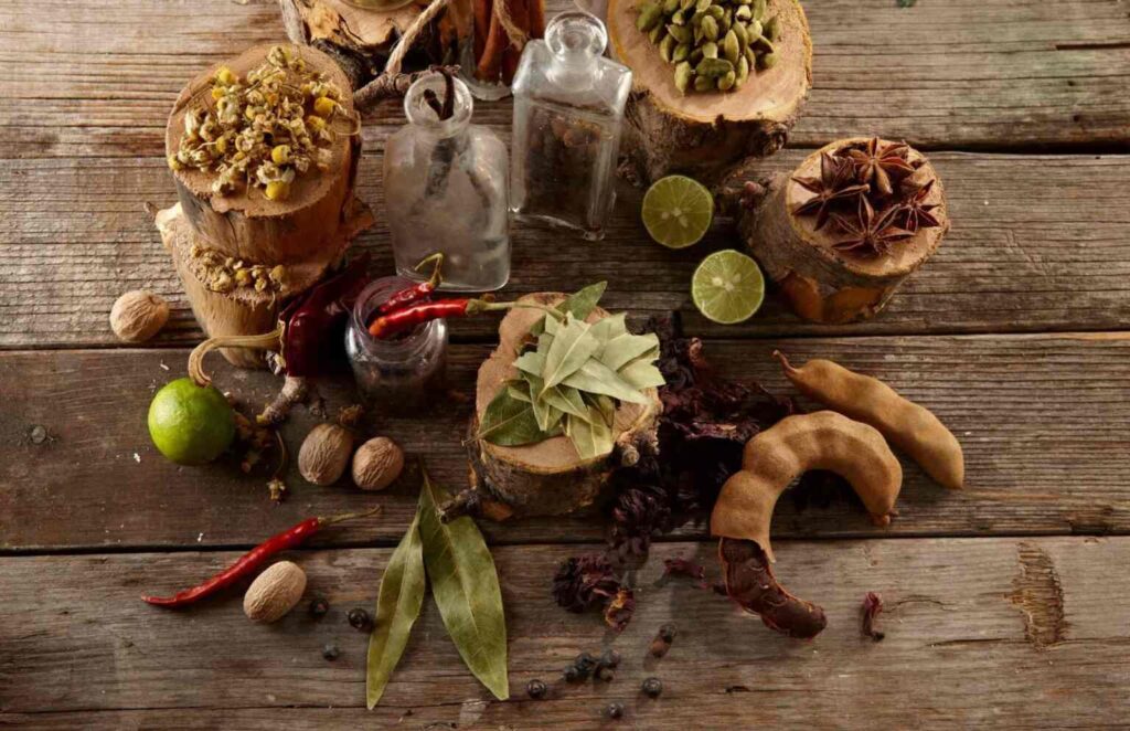 Spezie messicane nella loro forma grezza.