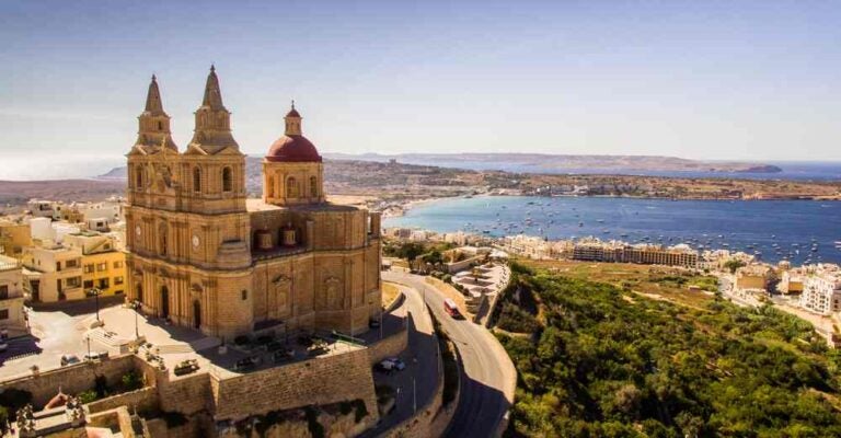 splendide riprese aeree del meraviglioso paese di Malta