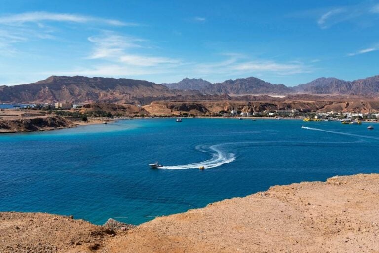 Sharm El-Sheikh, Egitto. Vista sul mare e sulle montagne