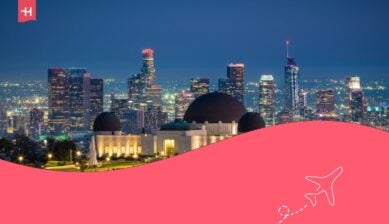 L'Osservatorio Griffith e lo skyline notturno di Los Angeles, California