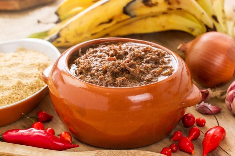 Stufato di carne del Brasile meridionale, Barreado.