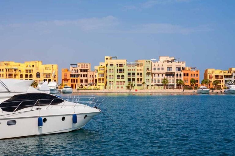 Barche nel porto turistico di Abu Tig. El Gouna, Mar Rosso, Egitto.