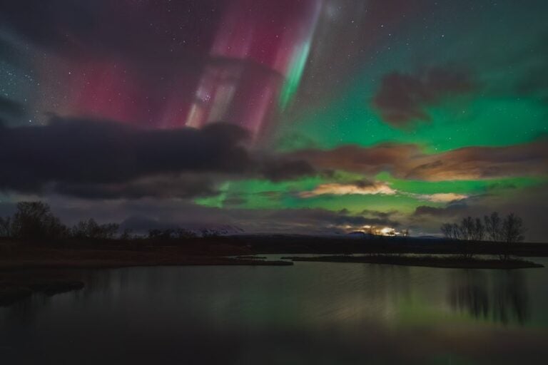 Aurora nel Parco Nazionale di Thingvellir