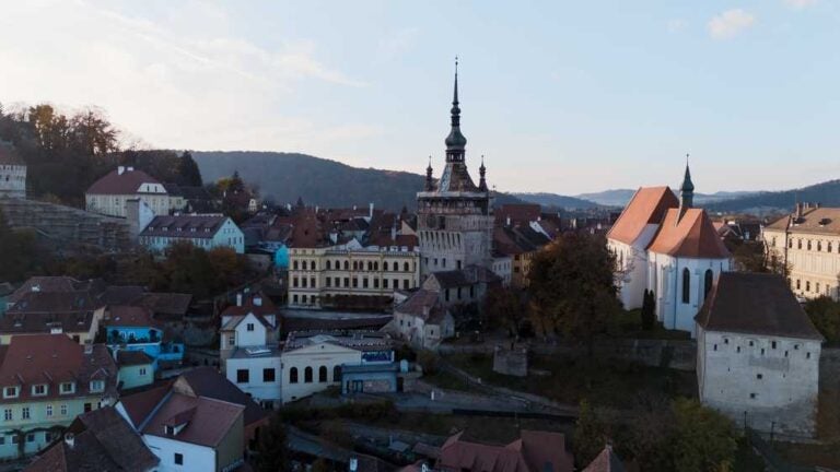 Sighișoara è una città medievale ben conservata in Transilvania, Romania.