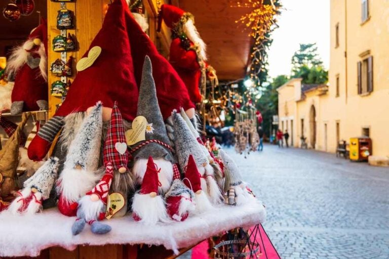 Immagini dal mercatino di Natale dell’Arco di Trento.