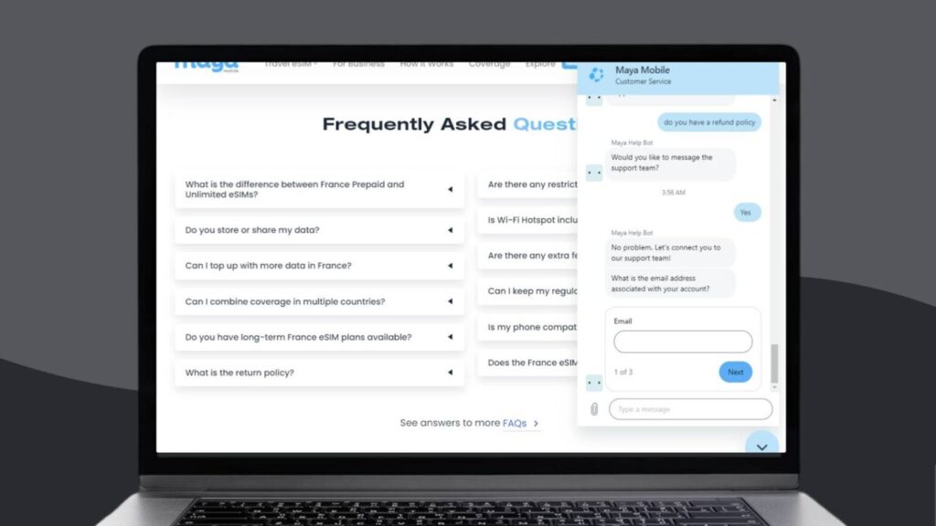 Screenshot van de chatbot en de FAQ van Maya Mobile