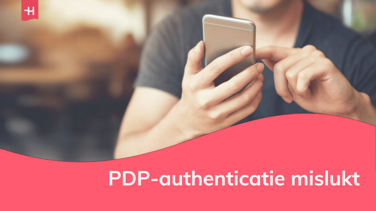 Foto van een man die een iPhone vasthoudt als uitgelichte afbeelding voor een pagina waarin wordt uitgelegd wat je moet doen als de PDP-authenticatie mislukt