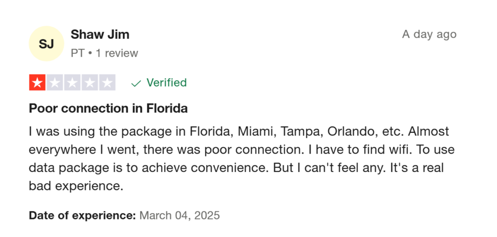 Screenshot van een getuigenis op Trustpilot, waarin gebruiker Jim klaagt over netwerkproblemen met de Nomad eSIM