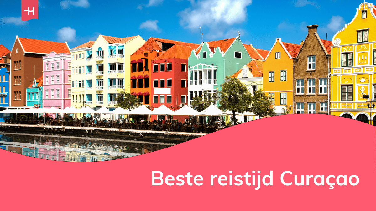 Foto van kleurrijke huisjes in Willemstad als uitgelichte afbeelding voor een artikel over de beste reistijd Curaçao