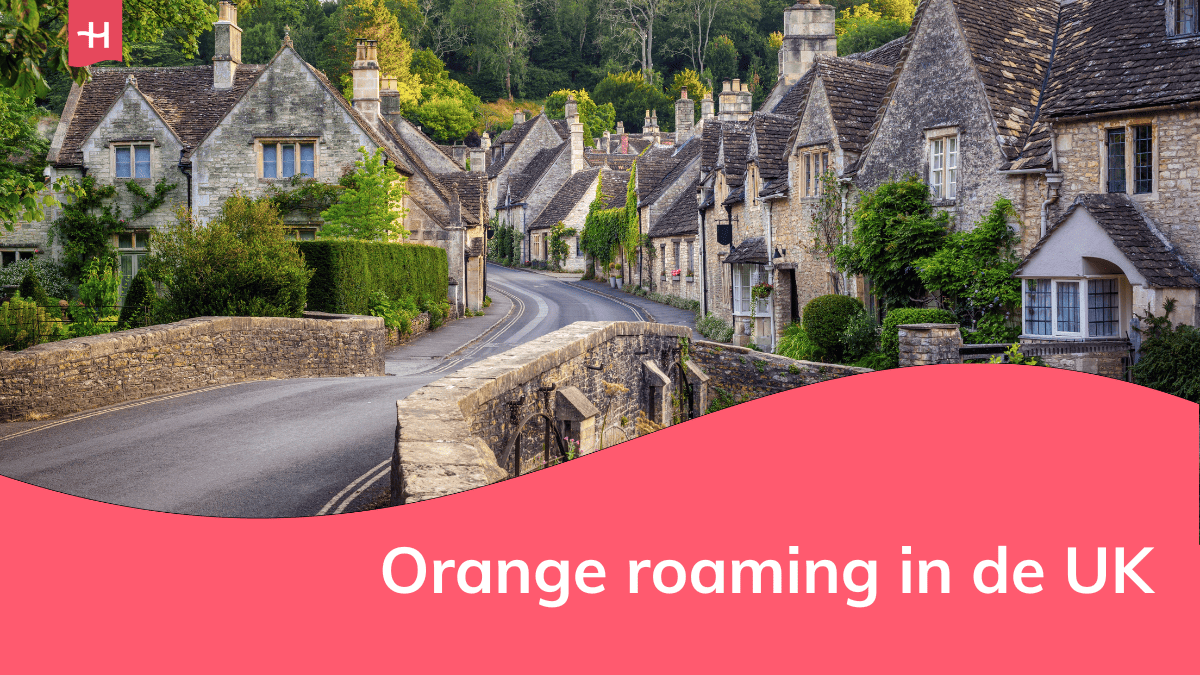 Foto van huisjes in Castle Comb, als uitgelichte afbeelding voor een artikel over Orange roaming in de UK