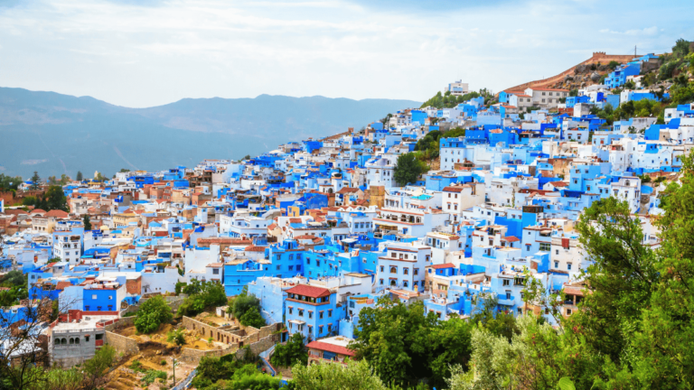 Sfeerbeeld van Chefchaouen, een van de mooiste steden van Marokko