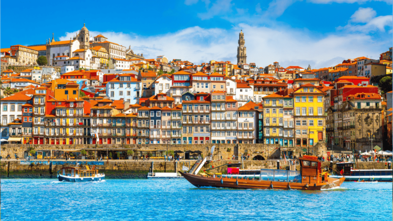 Sfeerbeeld van de stad Porto in Portugal