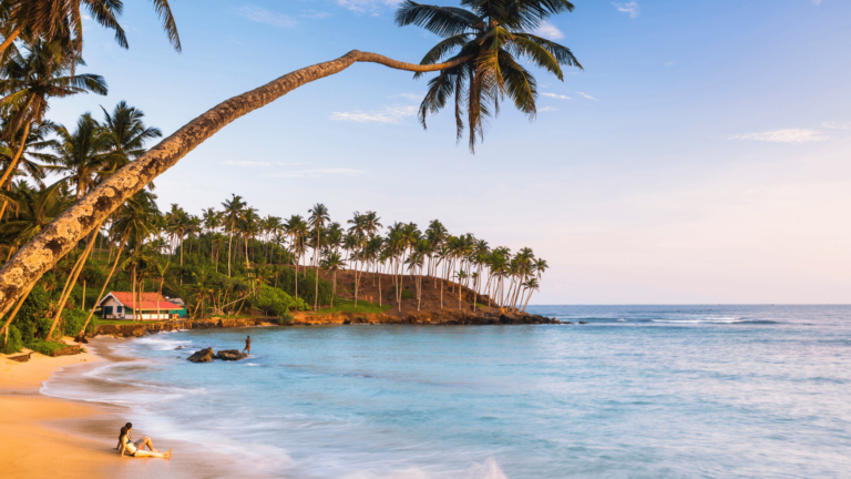 Foto van Mirissa Beach aan de zuidkust van Sri Lanka