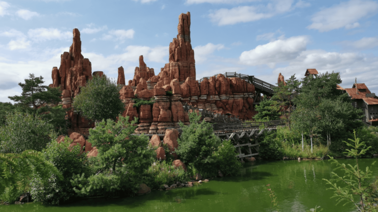 Foto van de Big Thunder Mountain Railroad in Disneyland Parijs