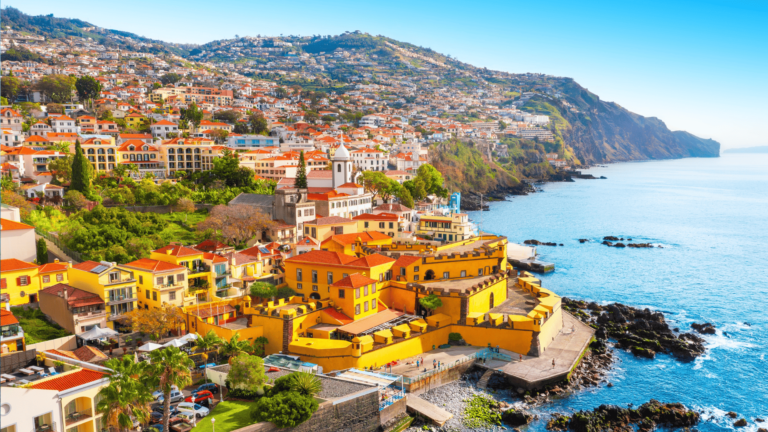 Foto van de stad Funchal op Madeira