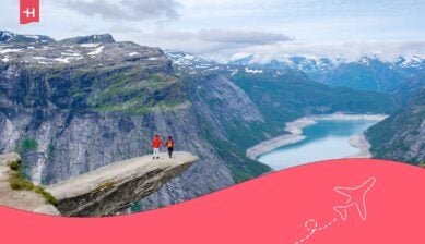 Trolltunga behoort tot de mooiste plekken in Noorwegen en biedt een iconisch uitzicht over fjorden en bergen – een must-see voor natuurliefhebbers en wandelaars.