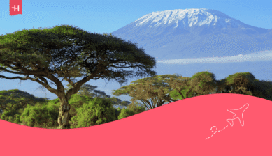 De besneeuwde top van de Kilimanjaro als uitgelichte afbeelding voor een artikel over de beste reistijd voor Tanzania