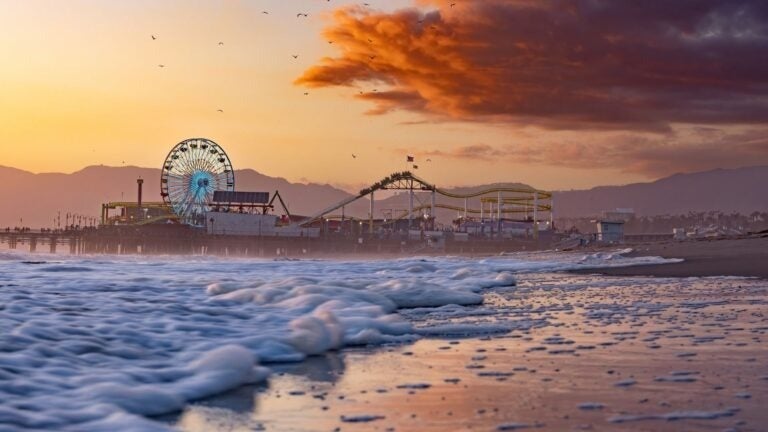 santa monica pier