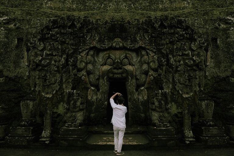 バリ観光地 ゴア・ガジャ