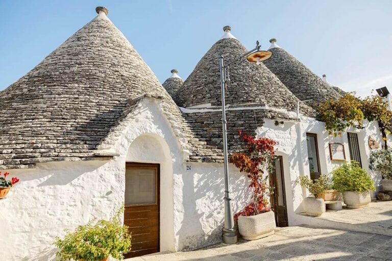 世界遺産アルベロベッロのトゥルッリの外観
