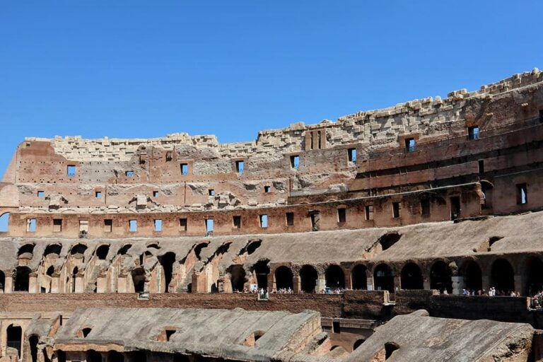 世界遺産コロッセオの観客席部分