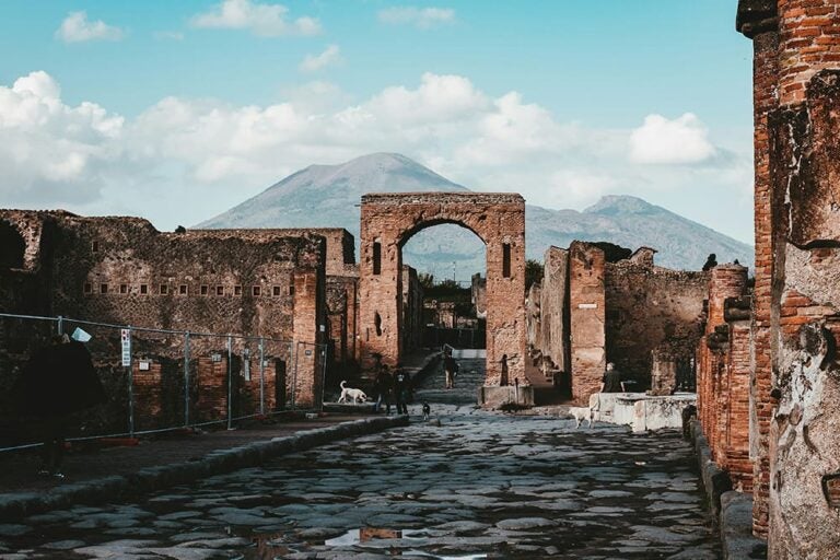 世界遺産ポンペイの遺跡群の写真