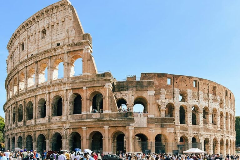 世界遺産コロッセオの外観