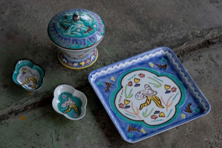 シンガポールの人気お土産ブランドSupermamaのSingapore Blue陶器セット