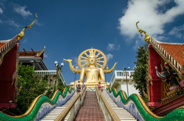 蘇美島景點推薦 #3｜大佛寺 Wat Phra Yai