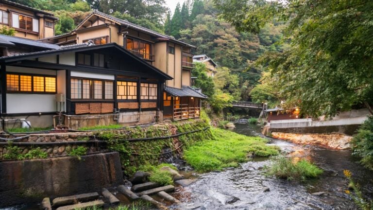 黑川温泉小镇，九州著名的惬意温泉胜地