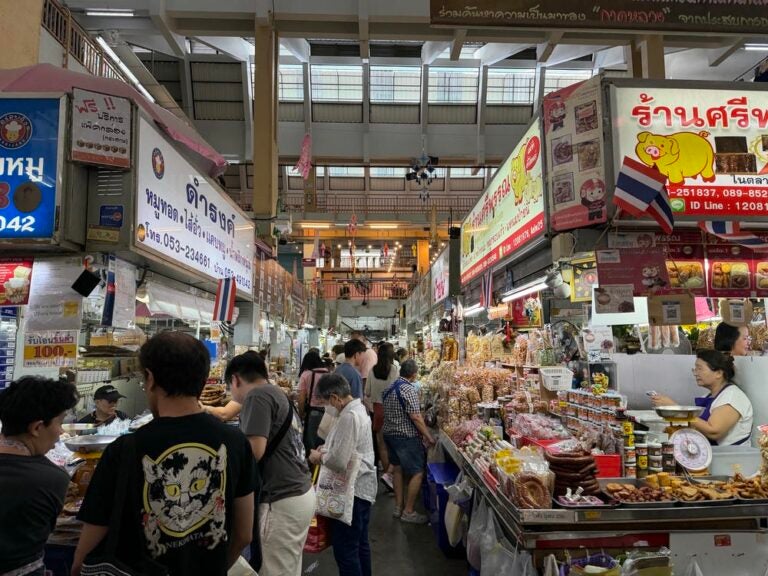 瓦洛洛市集