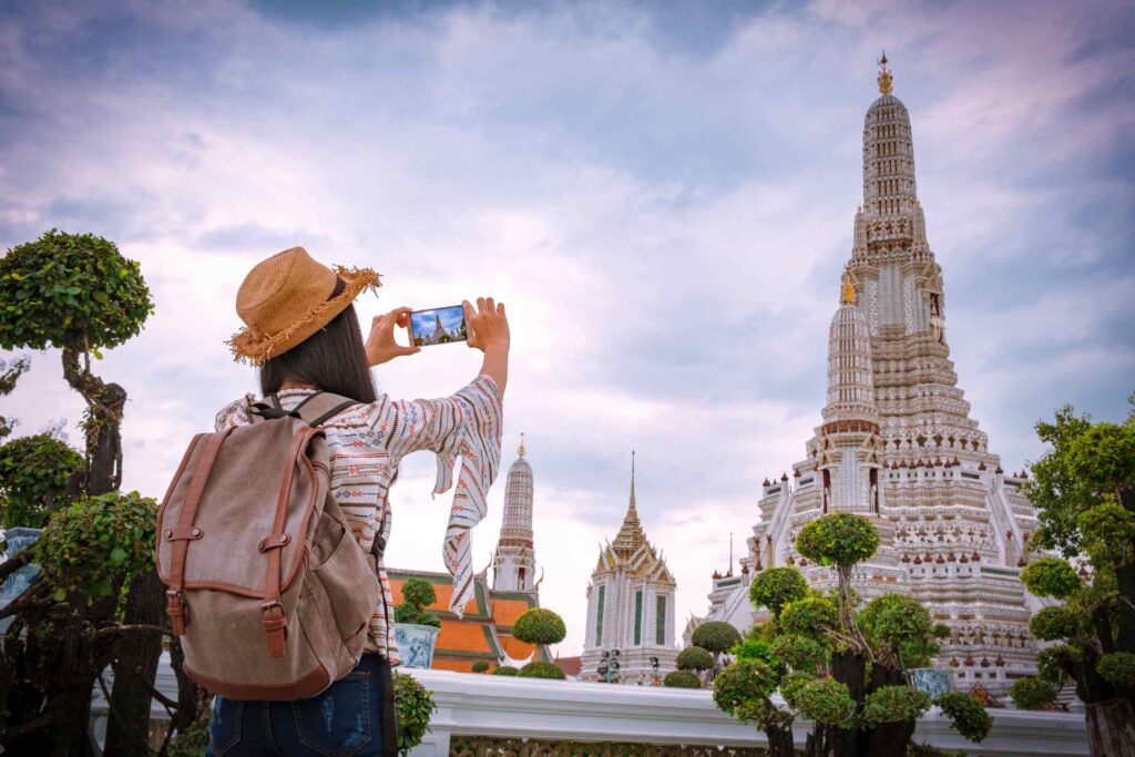 旅游泰国用eSIM