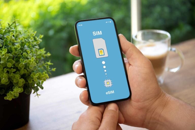 eSIM