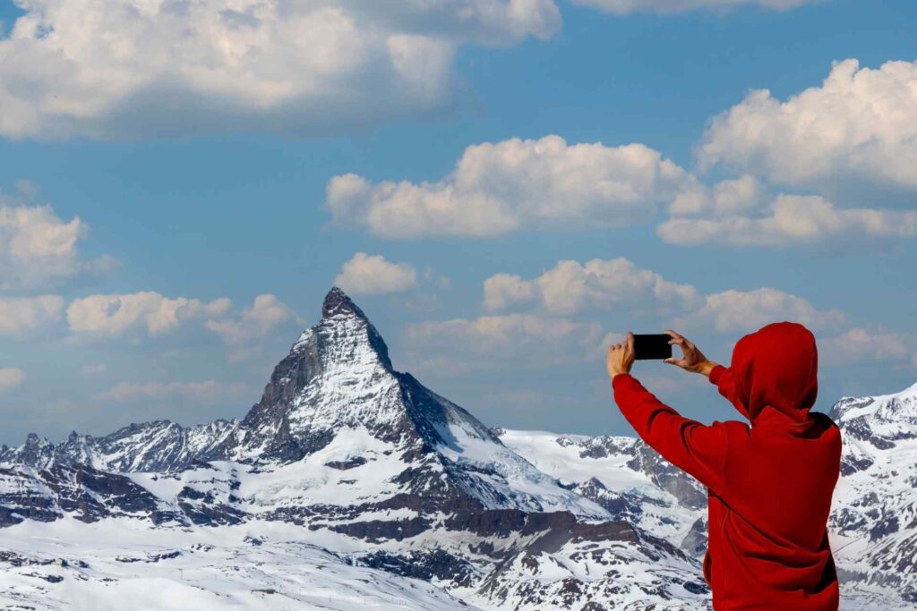 瑞士 eSIM 雪山
