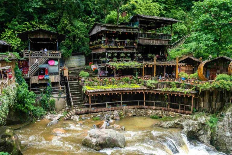 越南沙坝阮朝古镇