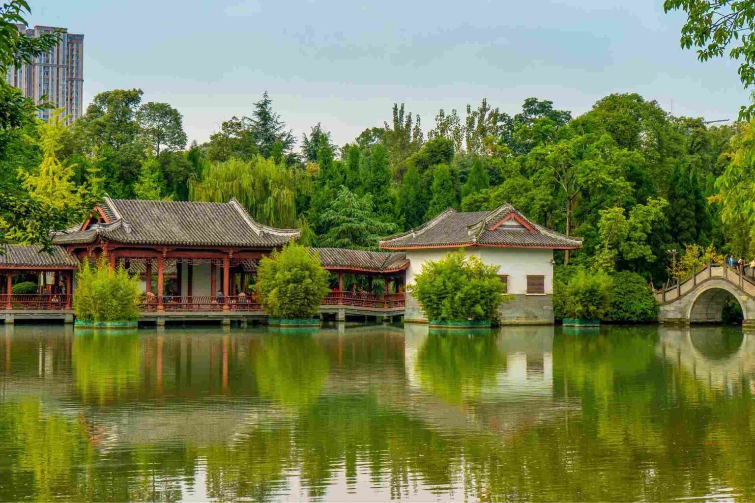 成都必去景点 TOP10:2026 最新打卡清单,附美食+住宿+上网攻略 - Holafly