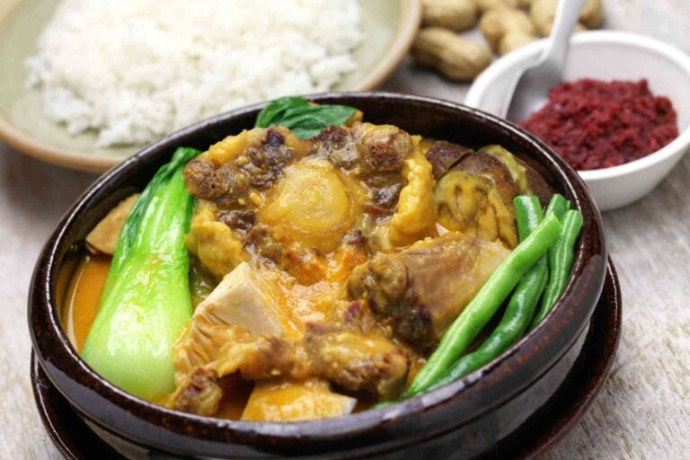 Kare-Kare