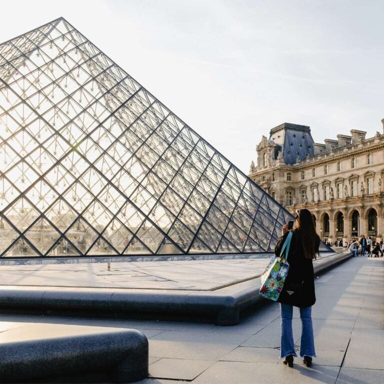 法国罗浮宫