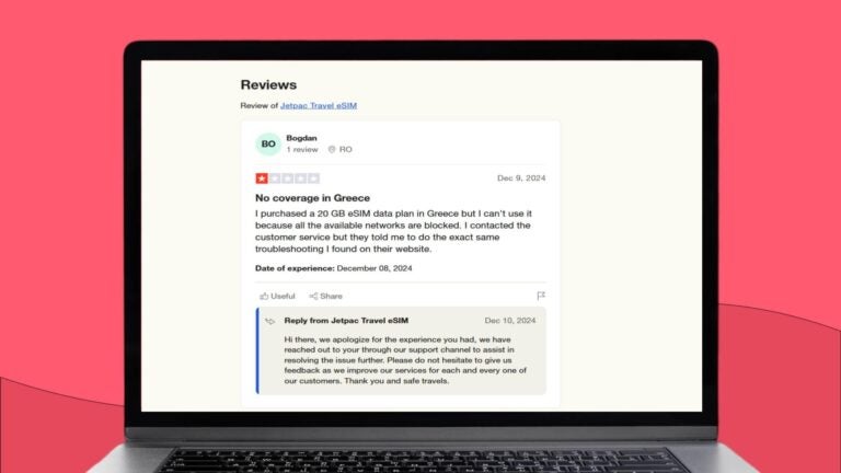 Trustpilot-anmeldelse fra Bogdan som rapporterer manglende dekning med Jetpac eSIM i Hellas